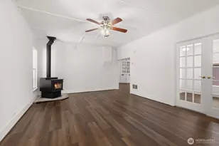 2812 Russell Rd, Centralia, WA 98531 - Photo 6