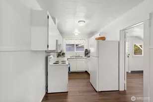 2812 Russell Rd, Centralia, WA 98531 - Photo 8