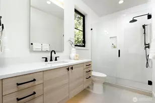 11426 -28 108th Ave NE, Kirkland, WA 98033 - Photo 38