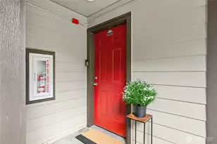 9523 NE 180th St, Bothell, WA 98011 - Photo 2