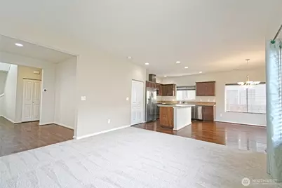 4241 R Street NE, Auburn, WA 98002 - Photo 6