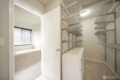 4241 R Street NE, Auburn, WA 98002 - Photo 18