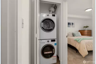 500 Fifth Avenue W #505, Seattle, WA 98119 - Photo 22