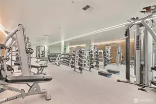 10700 NE 4th St, Bellevue, WA 98004 - Photo 22