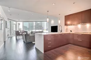 10700 NE 4th St, Bellevue, WA 98004 - Photo 8