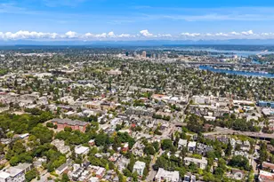 3901 Fremont Ave N, Seattle, WA 98103 - Photo 22