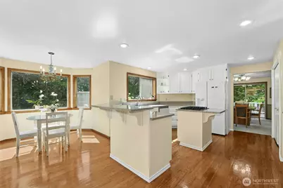 209 SW 331st Place, Federal Way, WA 98023 - Photo 10