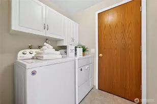 8611 191st Pl SW, Edmonds, WA 98026 - Photo 14