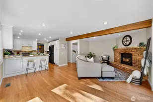 8611 191st Pl SW, Edmonds, WA 98026 - Photo 12