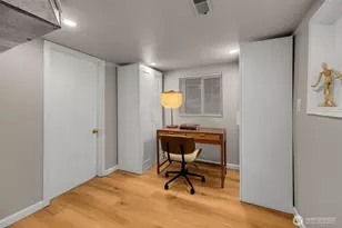 5706 35th Ave NE, Seattle, WA 98105 - Photo 18