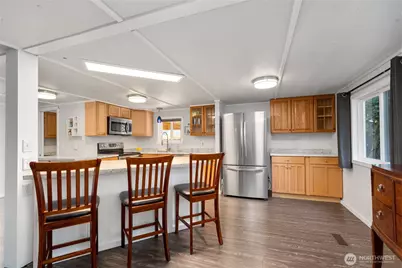 6978 Hannegan Road, Lynden, WA 98264 - Photo 4