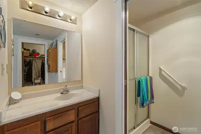 1902 Bridgeport Way W #106, University Place, WA 98466 - Photo 28