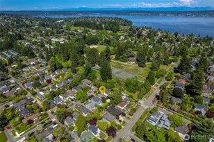 4335 NE 42nd St, Seattle, WA 98105 - Photo 30