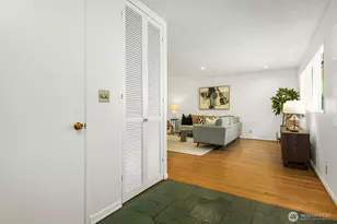 3651 Perkins Ln W, Seattle, WA 98199 - Photo 4