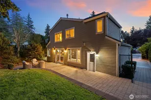 2416 96th Ave NE, Clyde Hill, WA 98004 - Photo 26