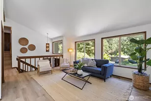 13893 John St NE, Bainbridge Island, WA 98110 - Photo 6