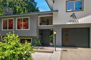 13893 John St NE, Bainbridge Island, WA 98110 - Photo 2