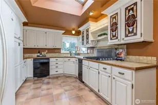 17946 48th Ave S, SeaTac, WA 98188 - Photo 6