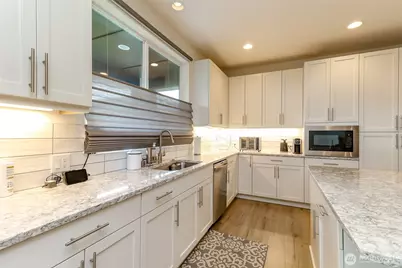 17913 150th Street E, Bonney Lake, WA 98391 - Photo 10
