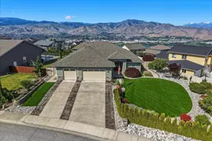 2607 Fancher Heights Blvd, East Wenatchee, WA 98802 - Photo 2