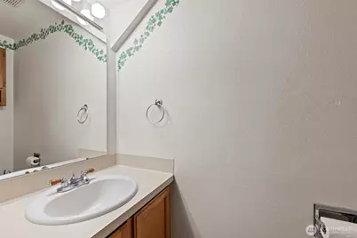 13227 SE 256th Street #L2, Kent, WA 98042 - Photo 8