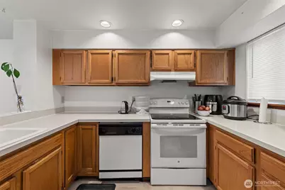 13227 SE 256th Street #L2, Kent, WA 98042 - Photo 6