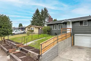 7039 S L St, Tacoma, WA 98408 - Photo 2