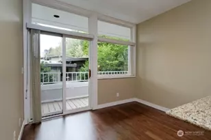 600 Bellevue Way SE, Bellevue, WA 98004 - Photo 14