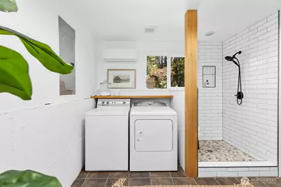 7026 Island Center Road NE, Bainbridge Island, WA 98110 - Photo 36