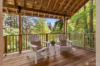7026 Island Center Road NE, Bainbridge Island, WA 98110 - Photo 14