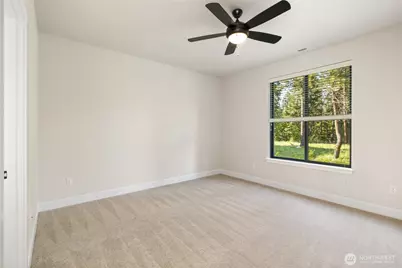 1050 Domerie Park Loop, Cle Elum, WA 98940 - Photo 18