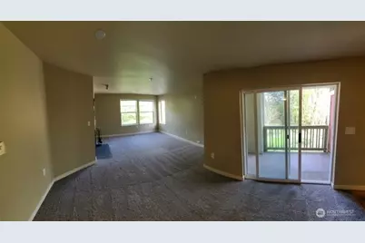 7711 NE 175th Street #E201, Kenmore, WA 98028 - Photo 4