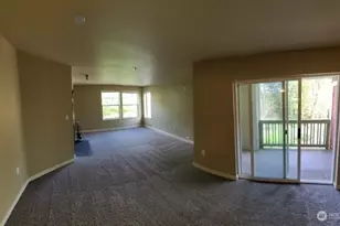 7711 NE 175th St, Kenmore, WA 98028 - Photo 4