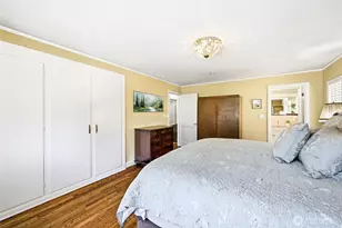 1637 Broadmoor Dr E, Seattle, WA 98112 - Photo 18