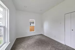 203 Roake Ave SE, Castle Rock, WA 98611 - Photo 10