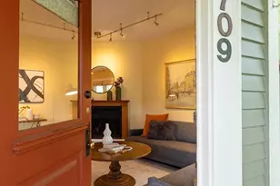 1709 E Republican St, Seattle, WA 98112 - Photo 6