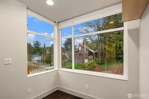 410 W Fulton St, Seattle, WA 98119 - Photo 16