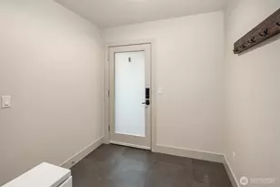 410 W Fulton St, Seattle, WA 98119 - Photo 4