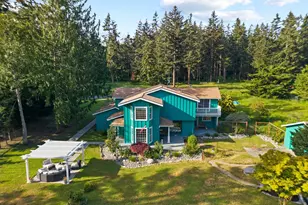 751 Hazzle Ct, Coupeville, WA 98239 - Photo 4