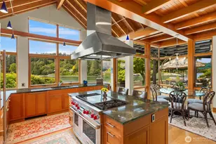 5522 NE Fletcher Landing, Bainbridge Island, WA 98110 - Photo 12