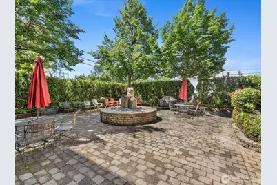14300 32nd Avenue NE #408, Seattle, WA 98125 - Photo 8