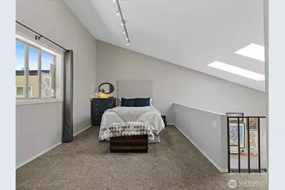 14300 32nd Avenue NE #408, Seattle, WA 98125 - Photo 32