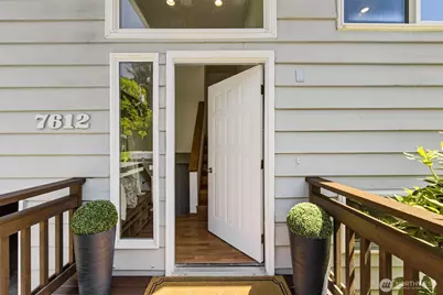 7612 135th Place NE, Redmond, WA 98052 - Photo 2