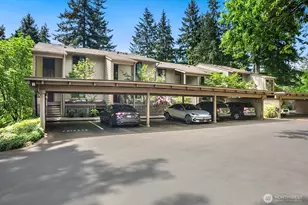 13730 15th Ave NE, Seattle, WA 98125 - Photo 2