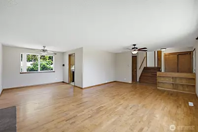 915 S Orchard Street, Tacoma, WA 98465 - Photo 6