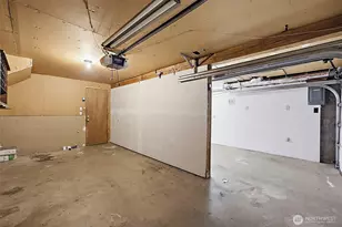 915 S Orchard St, Tacoma, WA 98465 - Photo 32