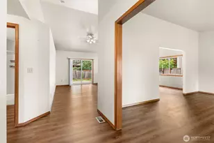5612 Vincent Ct SE, Lacey, WA 98513 - Photo 6