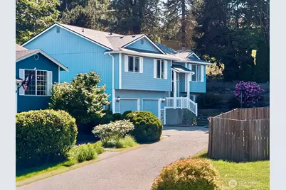 1230 30th Avenue Ct SW, Puyallup, WA 98373 - Photo 2