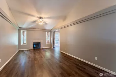 1230 30th Avenue Ct SW, Puyallup, WA 98373 - Photo 4