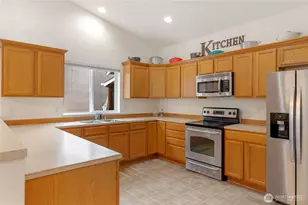 430 E Herron Dr, Shelton, WA 98584 - Photo 16
